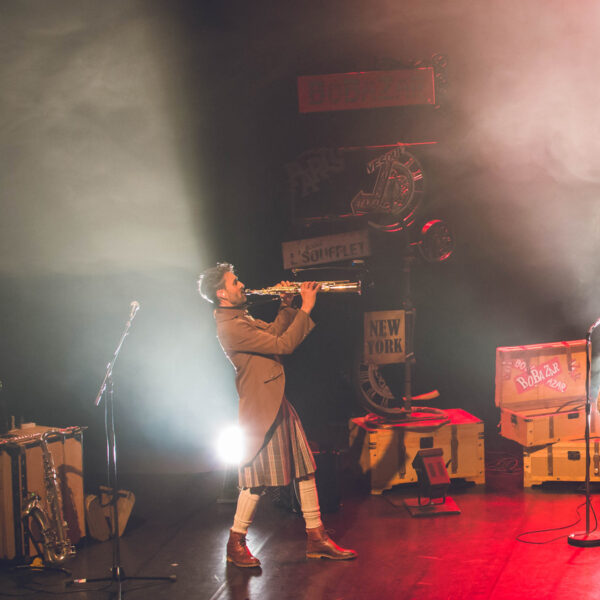 cie bobazar - je pars - spectacle (3) a