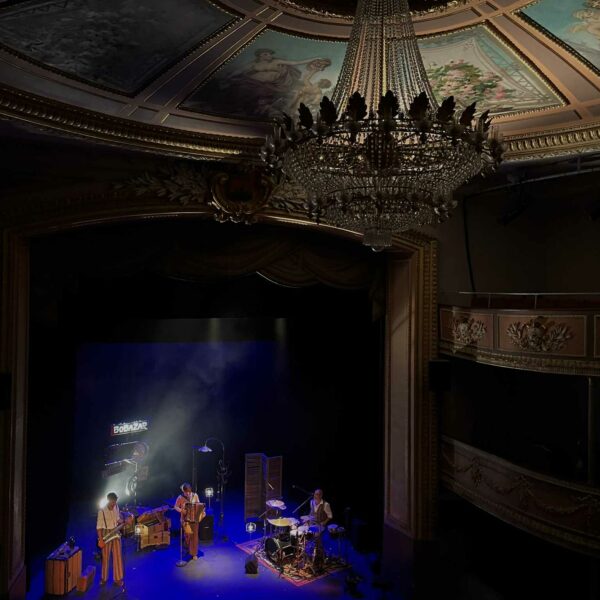 cie bobazar - je pars - spectacle (9)